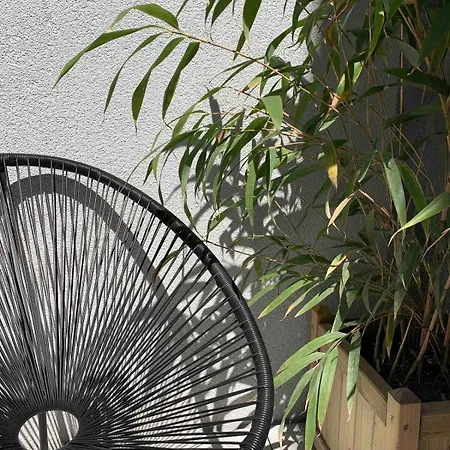 Grande Terrasse En Centre * Aix-les-Bains