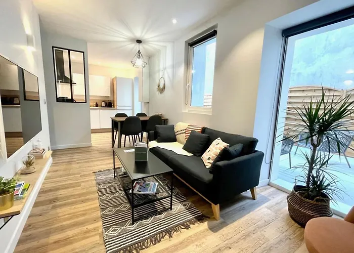 Grande Terrasse En Centre *