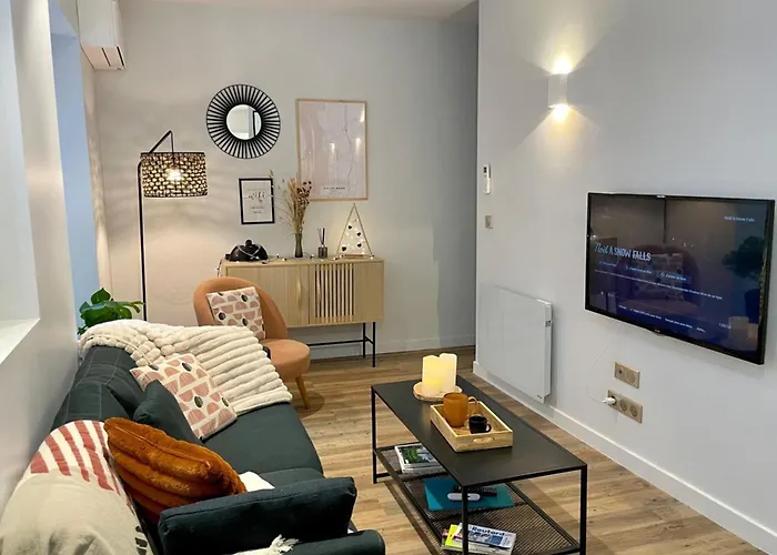 Grande Terrasse En Centre * Aix-les-Bains